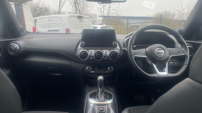 Nissan Juke 1.6 Hybrid N-Connecta 5dr Auto Hybrid Hatchback